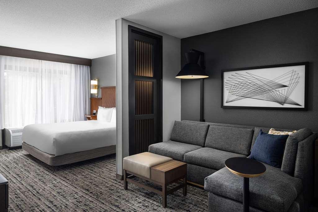 Hyatt Place Mt. Laurel Маунт Лорел Стая снимка